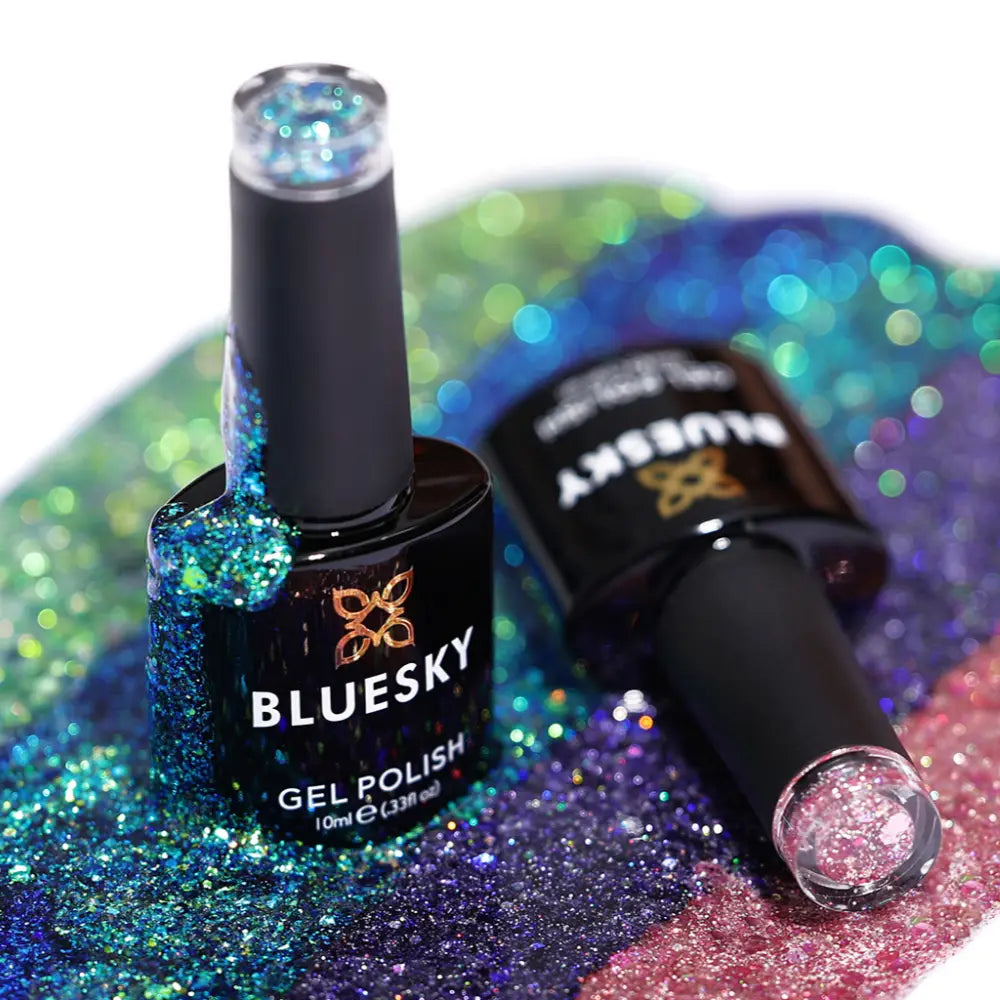 Peacock Glam: 2025 Shimmer Nails
