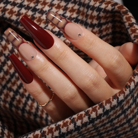 Embrace Autumn Vibes: Get the Perfect Autumn Gel Polish Look