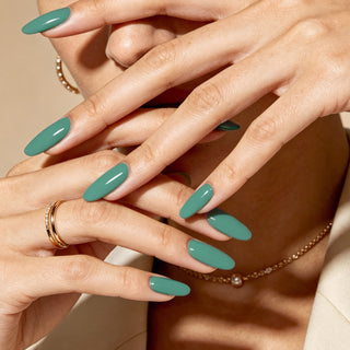 Shaken Not Stirred - AW2617 - 10ml Gel Polish