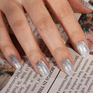 Bluesky Dazzling Platinum Gel Polish - BDP08 - Silver Rally product image