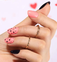 Valentine’s Nail Art & Designs!