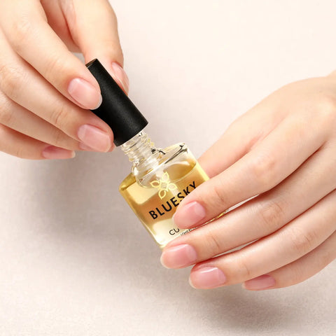 Why should I use cuticle oil? The ultimate guide to healthy and hydrated nails