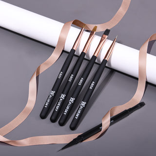 Multi Use Nail Art Brush - M01 - Master Series