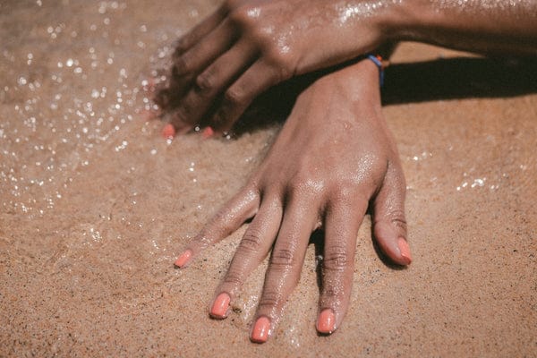 How to Dry Gel Nail Polish - Bluesky Cosmetics